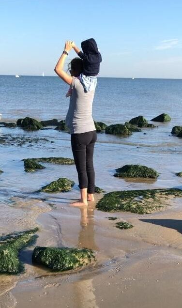 pregnant mother beach